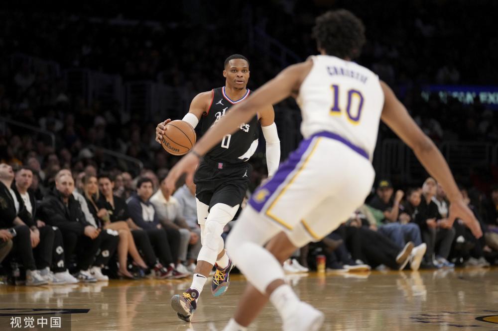 通过本赛季 通过本赛季