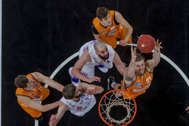 战略布局不 战略布局不